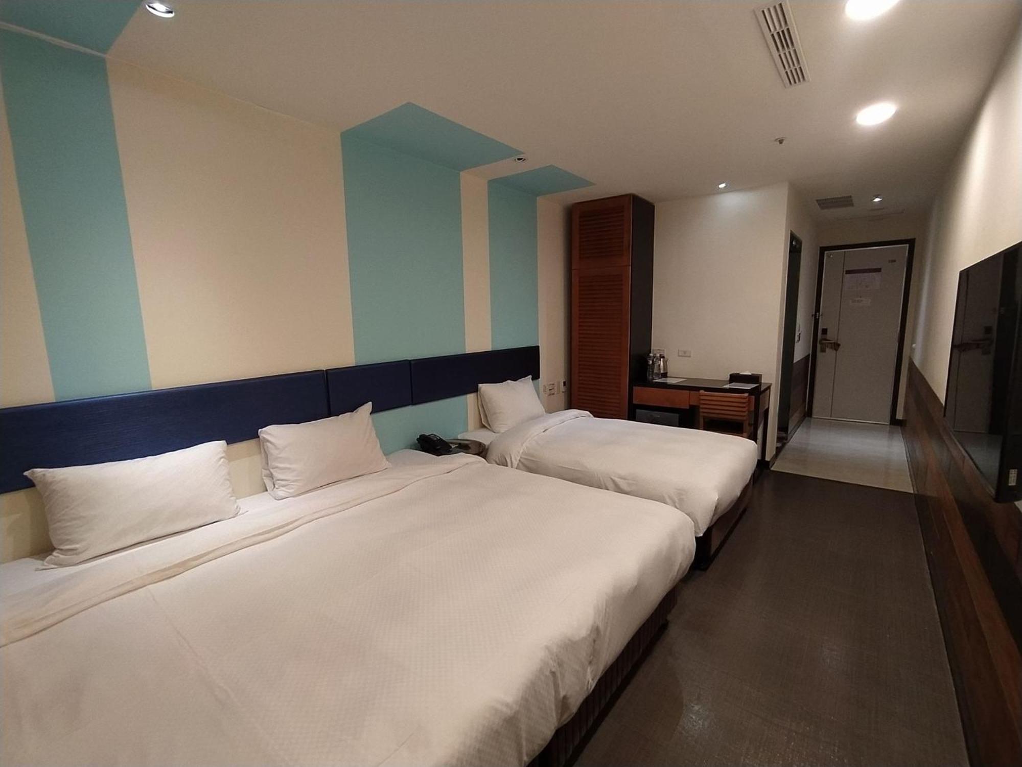 Hotel J Taoyuan Pingzhen Exterior foto